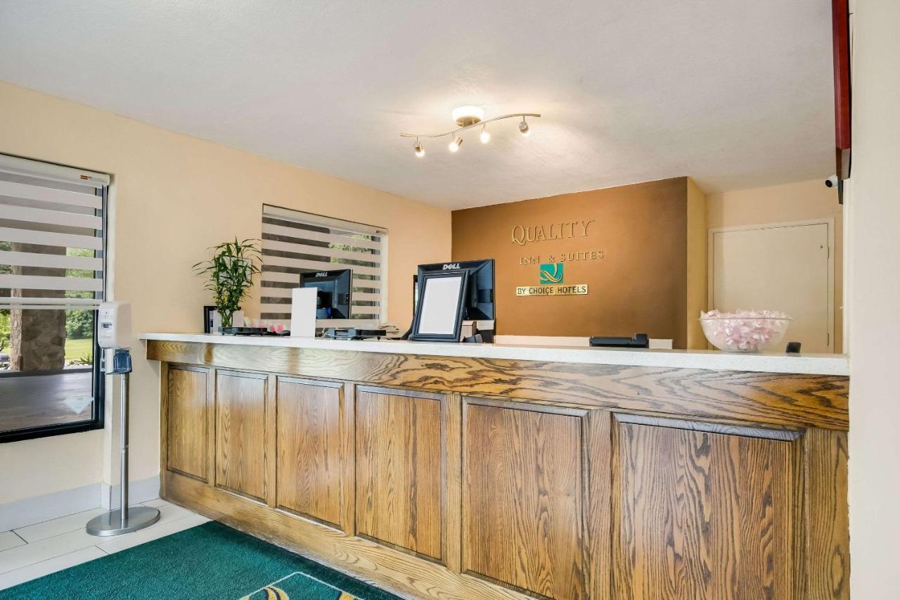 Quality Inn & Suites Mt Chalet Clayton Extérieur photo