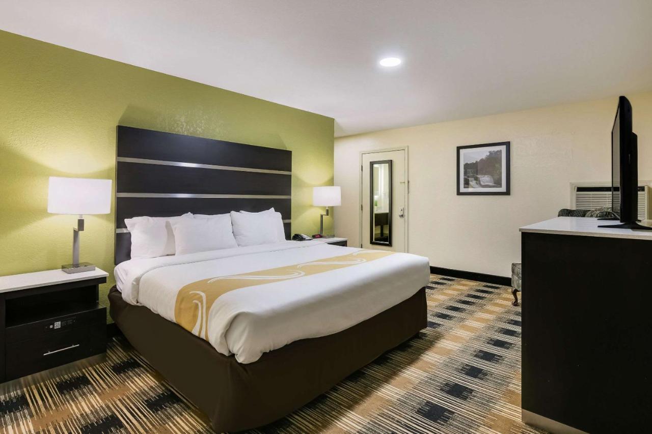 Quality Inn & Suites Mt Chalet Clayton Extérieur photo